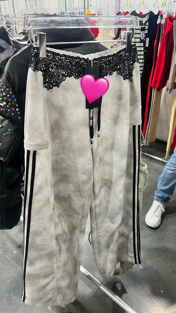 Vegas joggers
